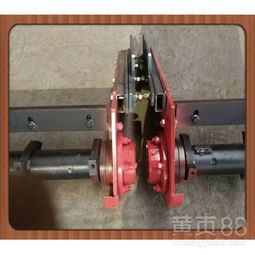 玉米收獲機(jī)械革新 探秘三行、四行聯(lián)合前切滾刀式玉米機(jī)及其配套農(nóng)機(jī)配件