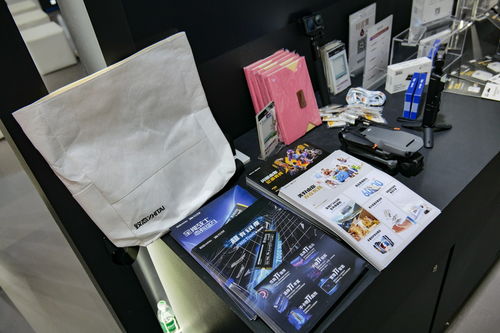 致態攜存儲卡新品亮相，為無人機與運動相機打造專業存儲解決方案